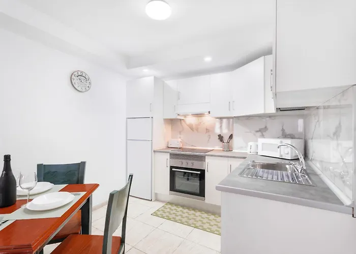 Flores 1e Appartement